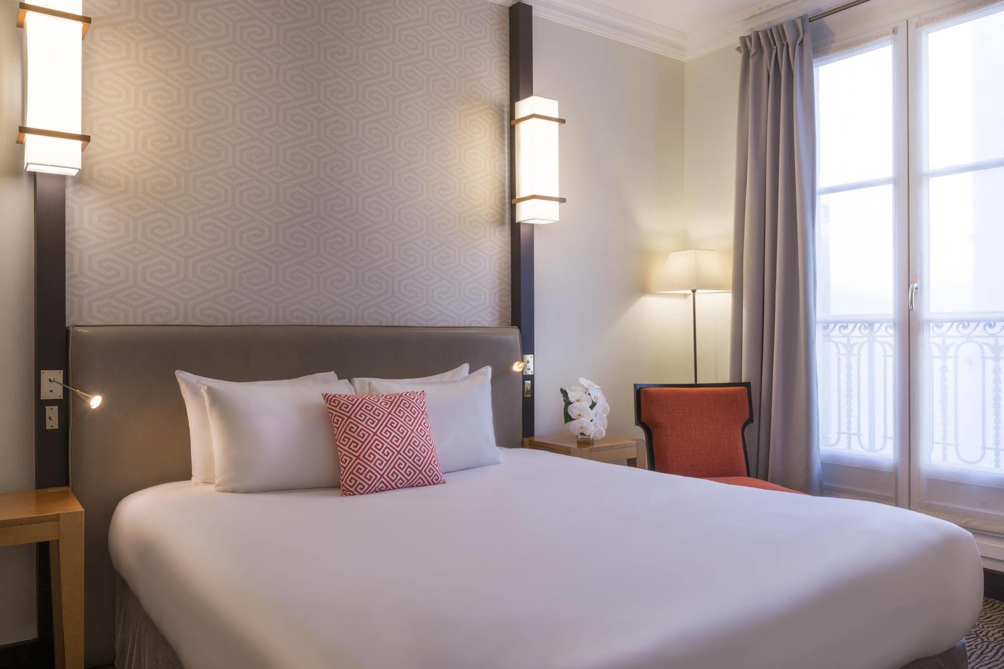 Hotel Le Marquis By Inwood Hotels Париж Екстериор снимка